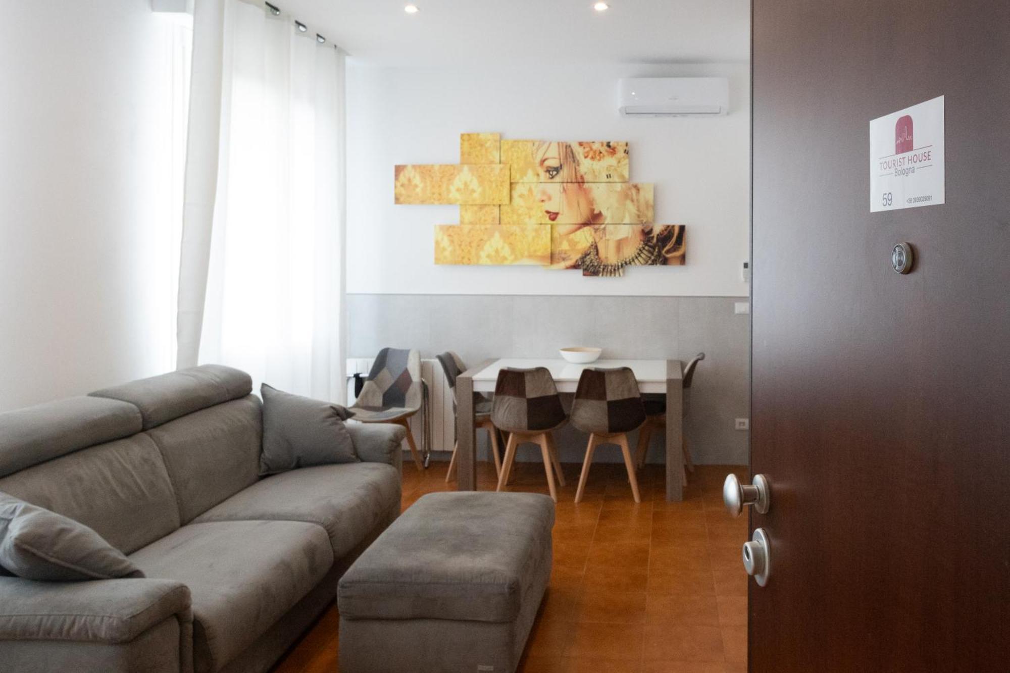 59 Tourist House Bologna Lame - Self Check-In Apartment Bagian luar foto