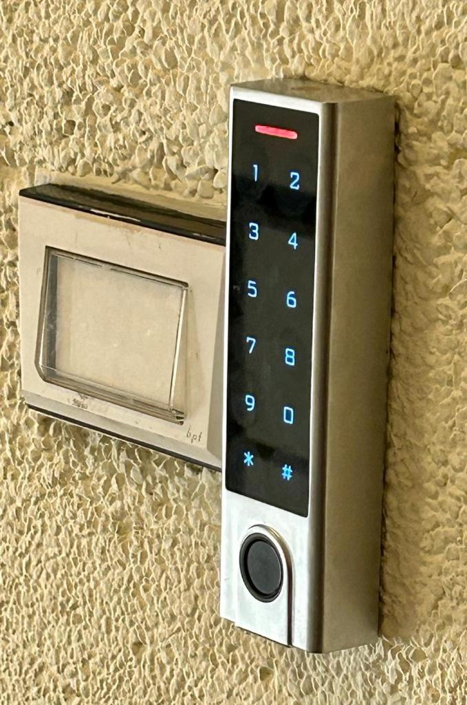 59 Tourist House Bologna Lame - Self Check-In Apartment Bagian luar foto